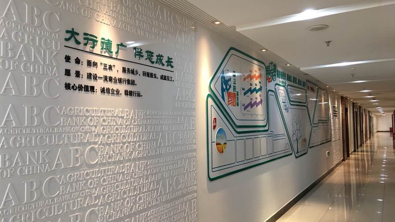 喷绘写真机价格解析：揭秘影响价格的关键因素